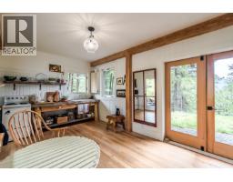 999 Kennedy, Lillooet, BC V0K1V0 Photo 21