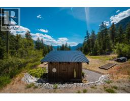 999 Kennedy, Lillooet, BC V0K1V0 Photo 44