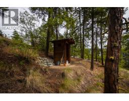 999 Kennedy, Lillooet, BC V0K1V0 Photo 38