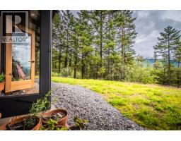 999 Kennedy, Lillooet, BC V0K1V0 Photo 15