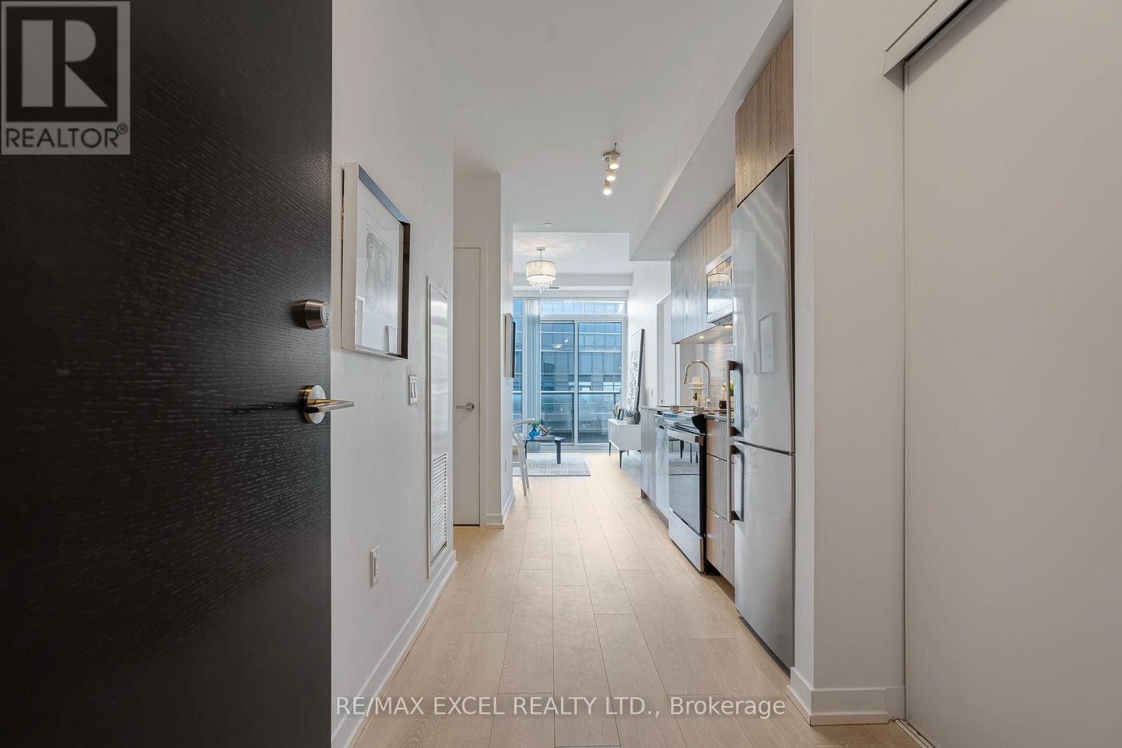 #1801 8868 YONGE STREET - 4