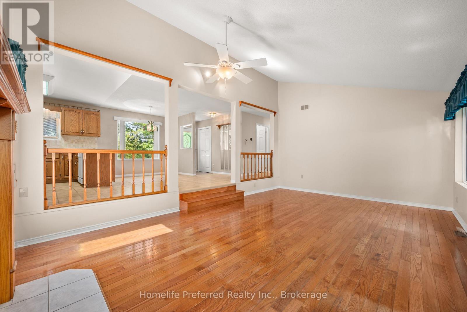 469 SKENE ROAD - 12