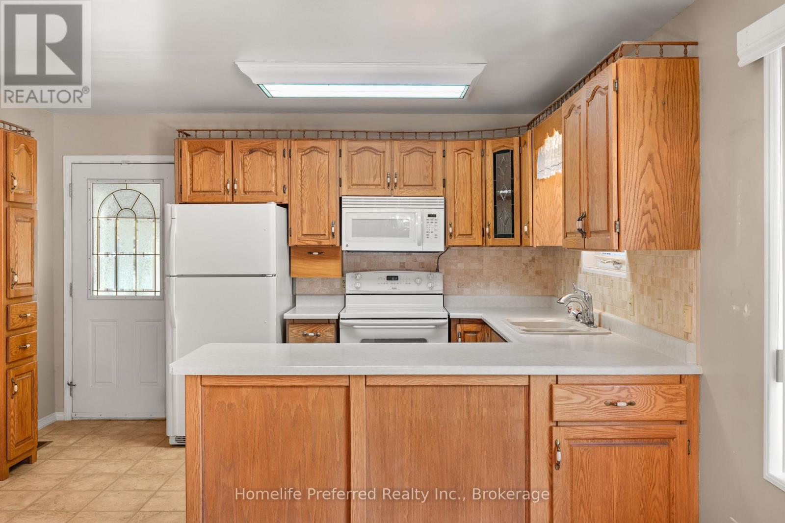 469 SKENE ROAD - 16
