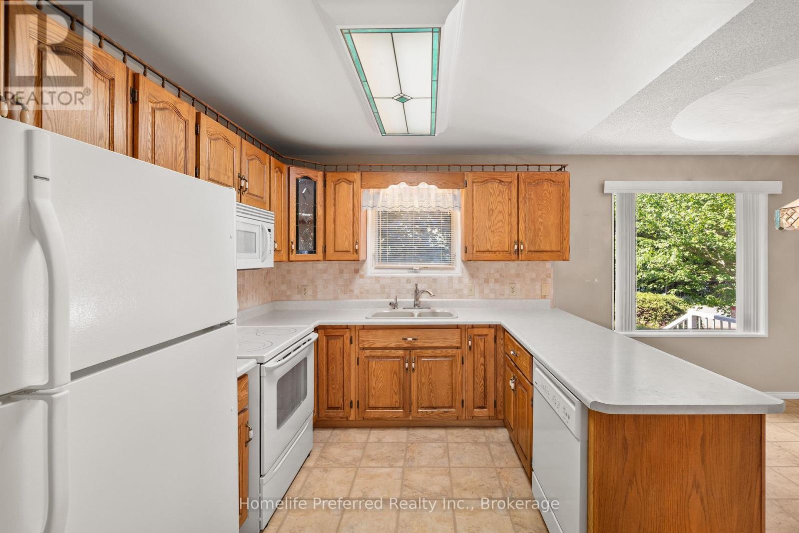 469 SKENE ROAD - 13