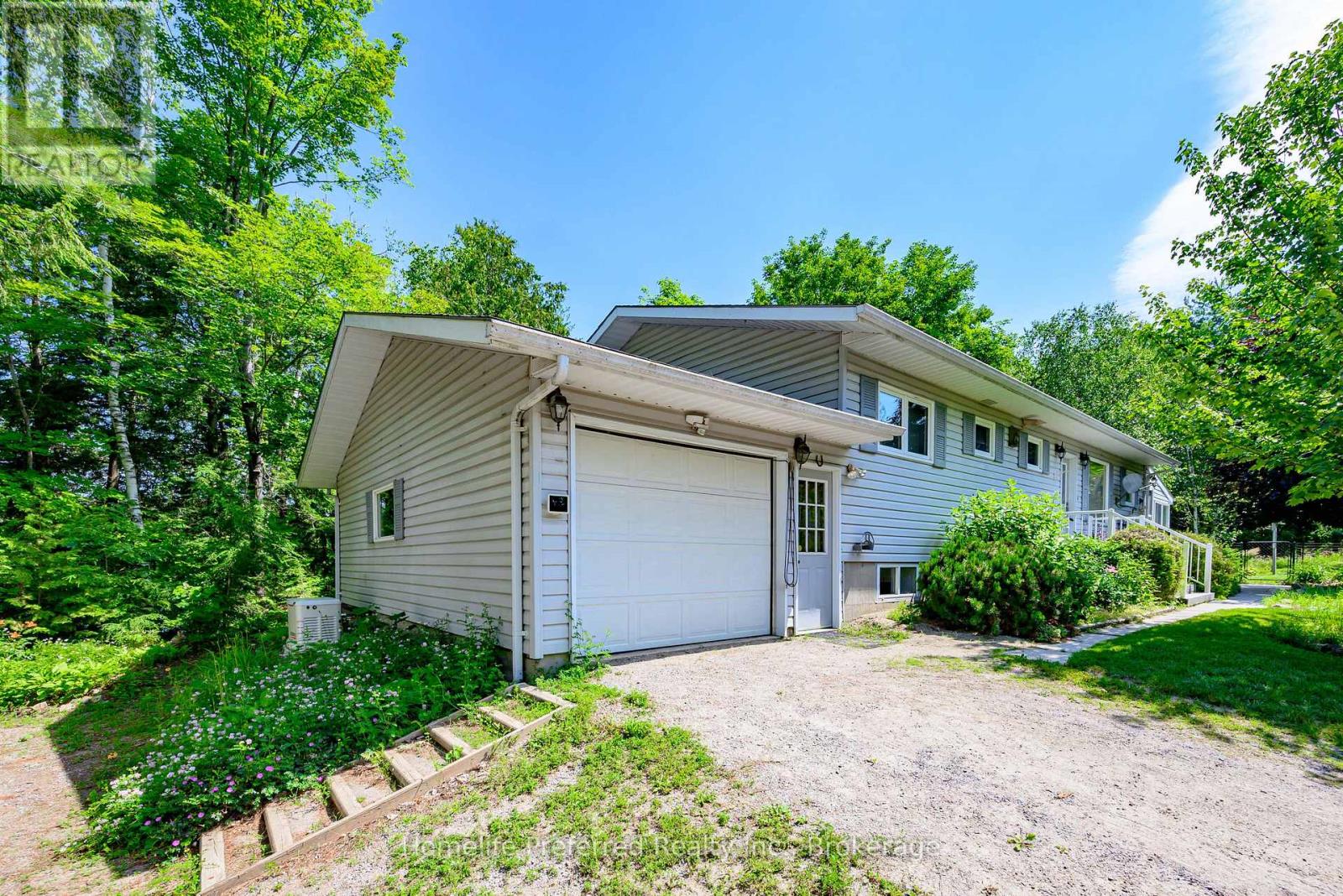 469 SKENE ROAD - 4