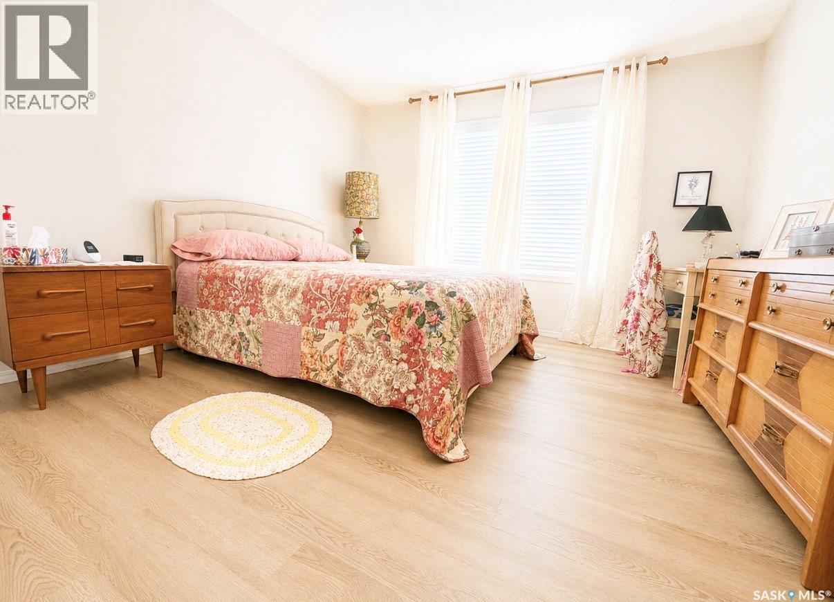 #4 1275 S Railway AVENUE E - 11
