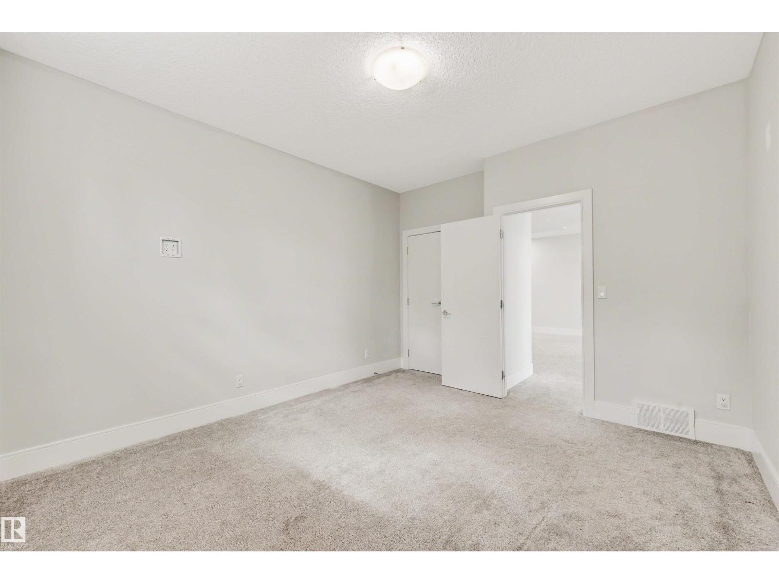 #355 51101 RGE ROAD 222 - 34