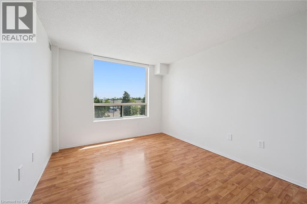 #514 55 BLUE SPRINGS Drive - 16