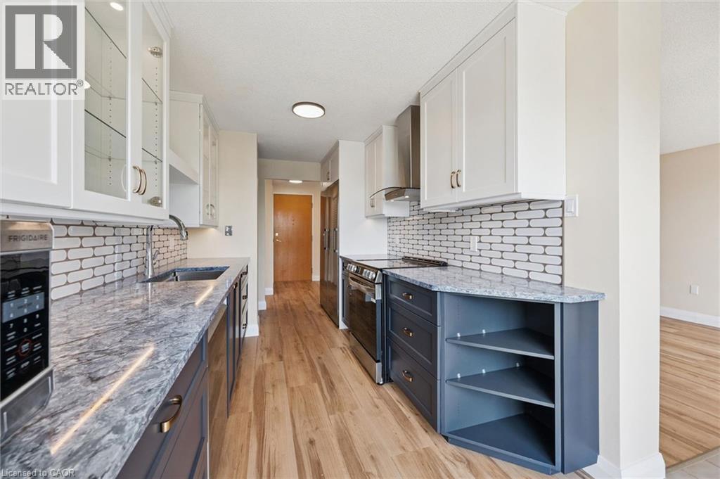 #514 55 BLUE SPRINGS Drive - 12