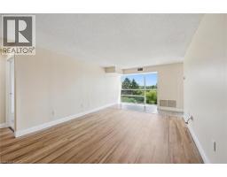 55 Blue Springs Drive Unit# 514, Waterloo, ON N2J4T3 Photo 9