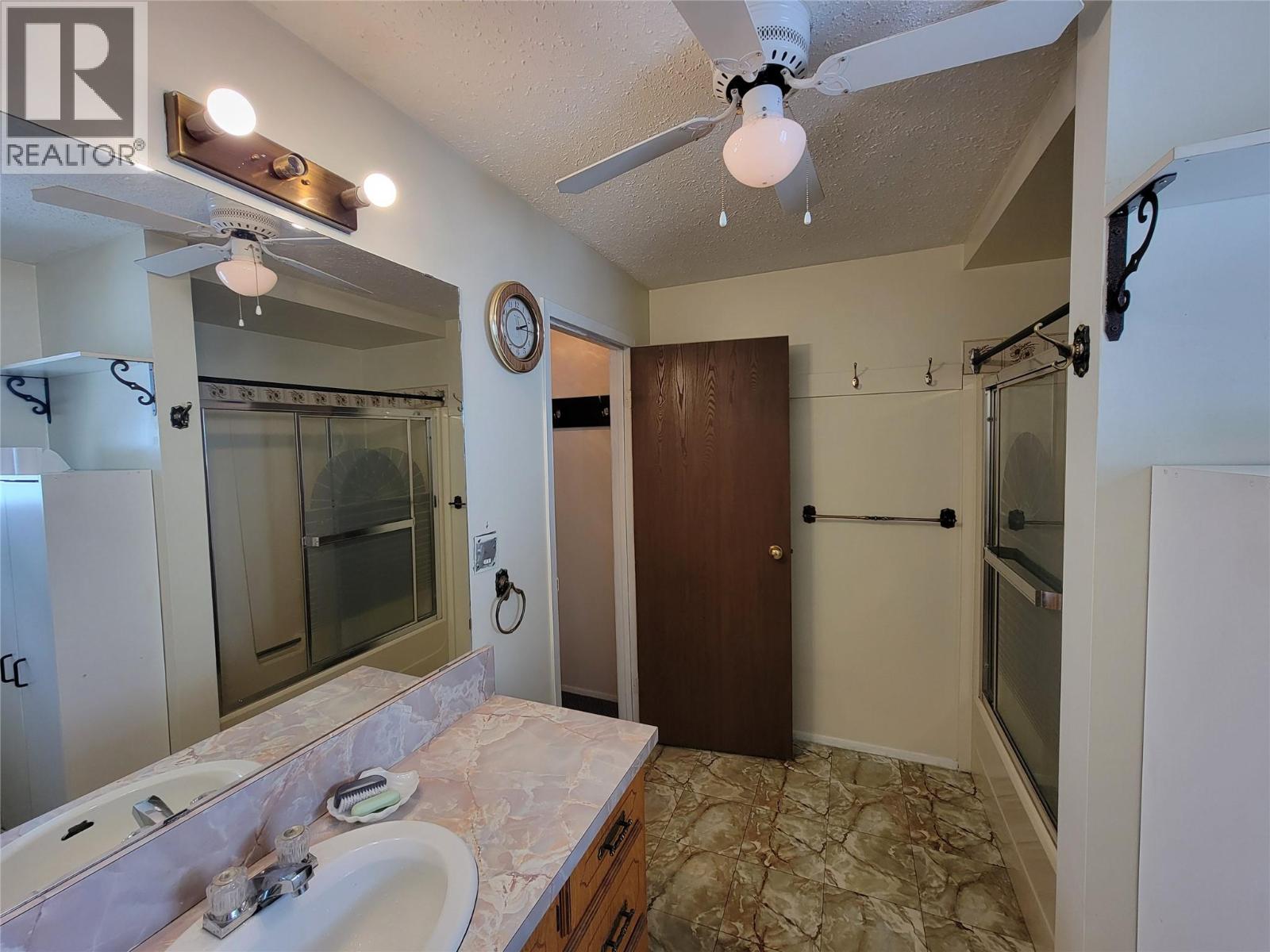981 Scott Avenue - 19