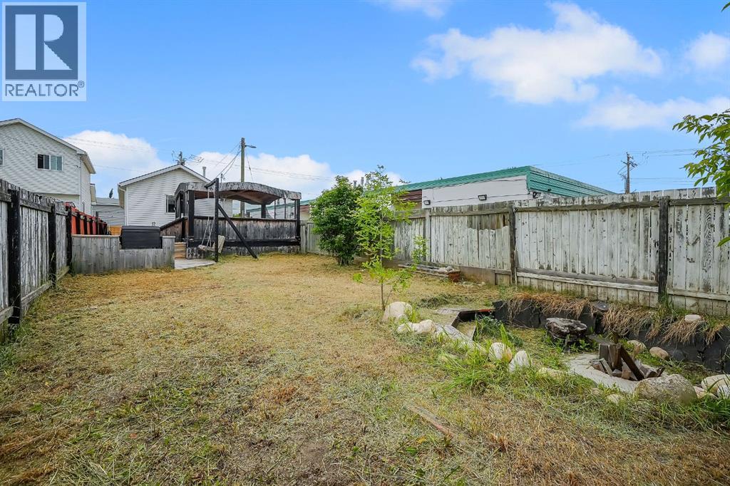 2714 74 Avenue SE - 16