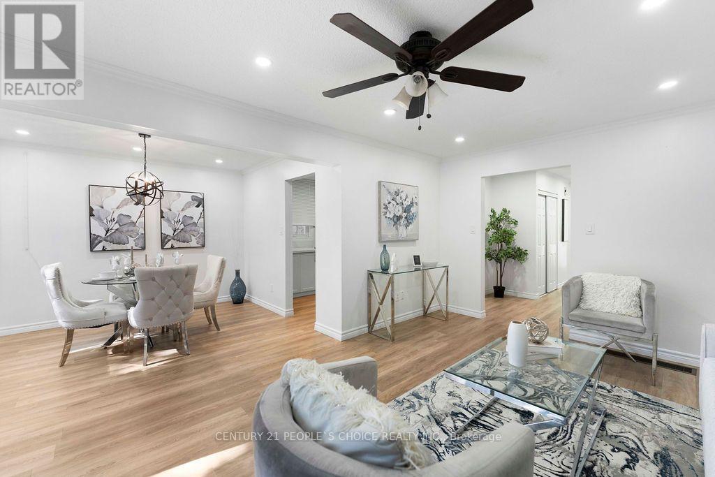 4053 TRAPPER CRESCENT - 24