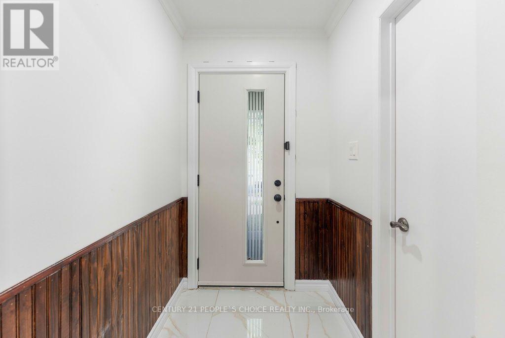 4053 TRAPPER CRESCENT - 3