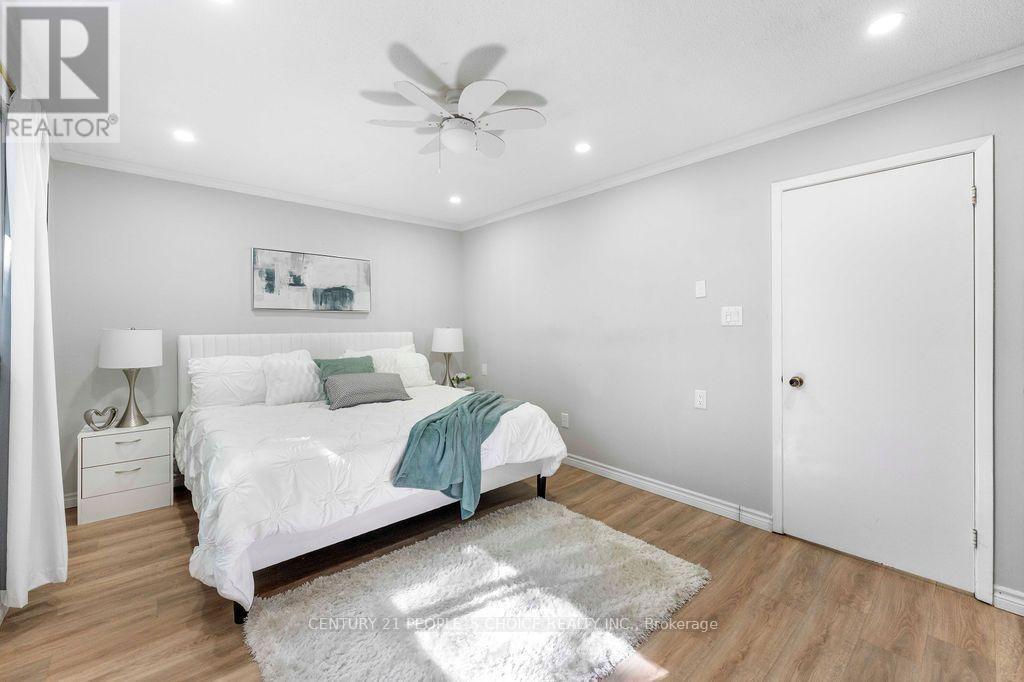 4053 TRAPPER CRESCENT - 37