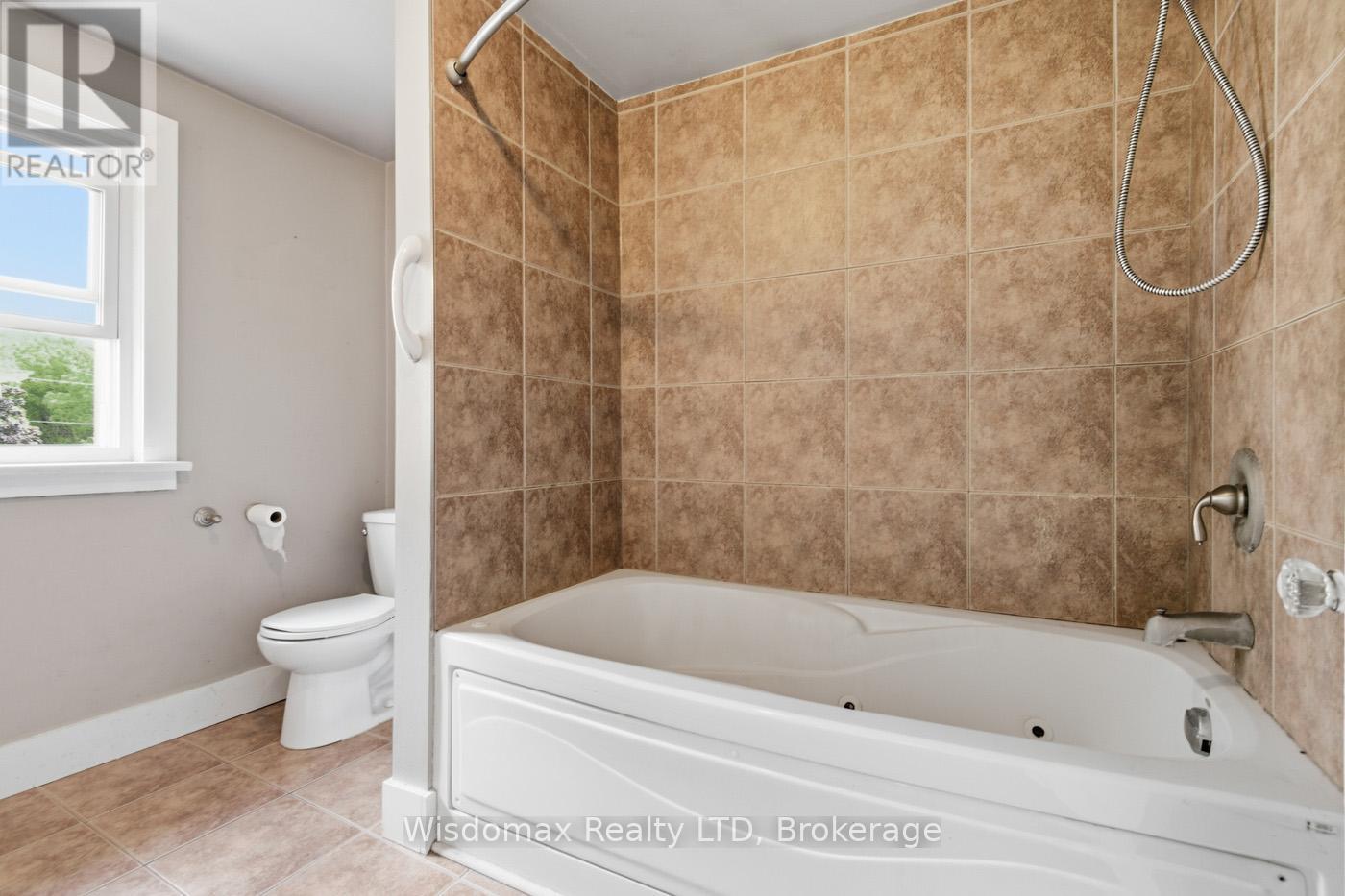 5782 MOULAND STREET - 25