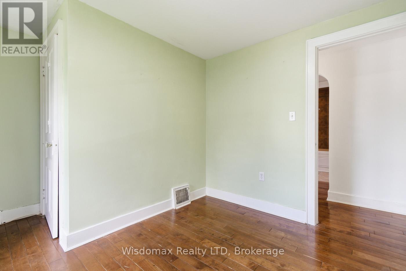 5782 MOULAND STREET - 22