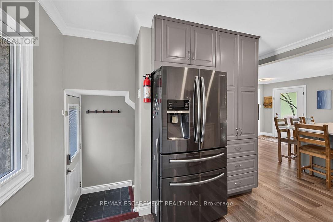 181 CENTRAL DRIVE - 10