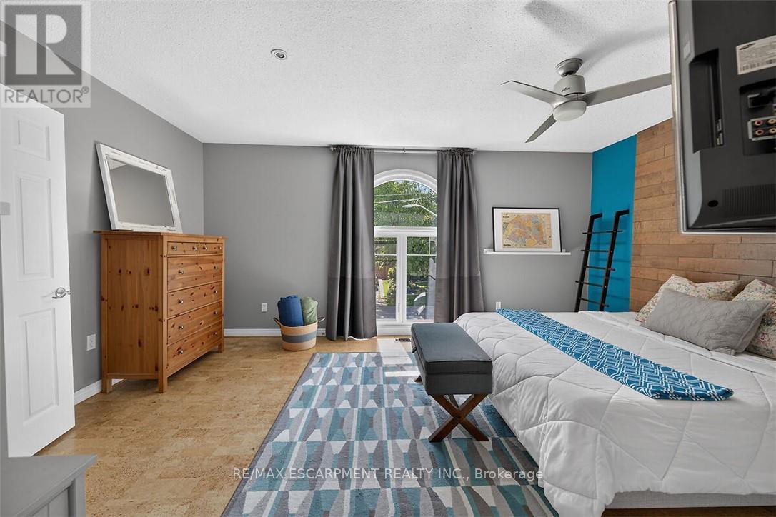 181 CENTRAL DRIVE - 27