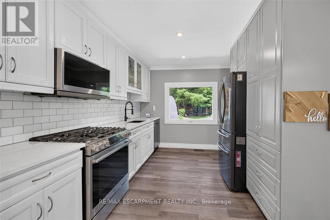 181 CENTRAL DRIVE - 9