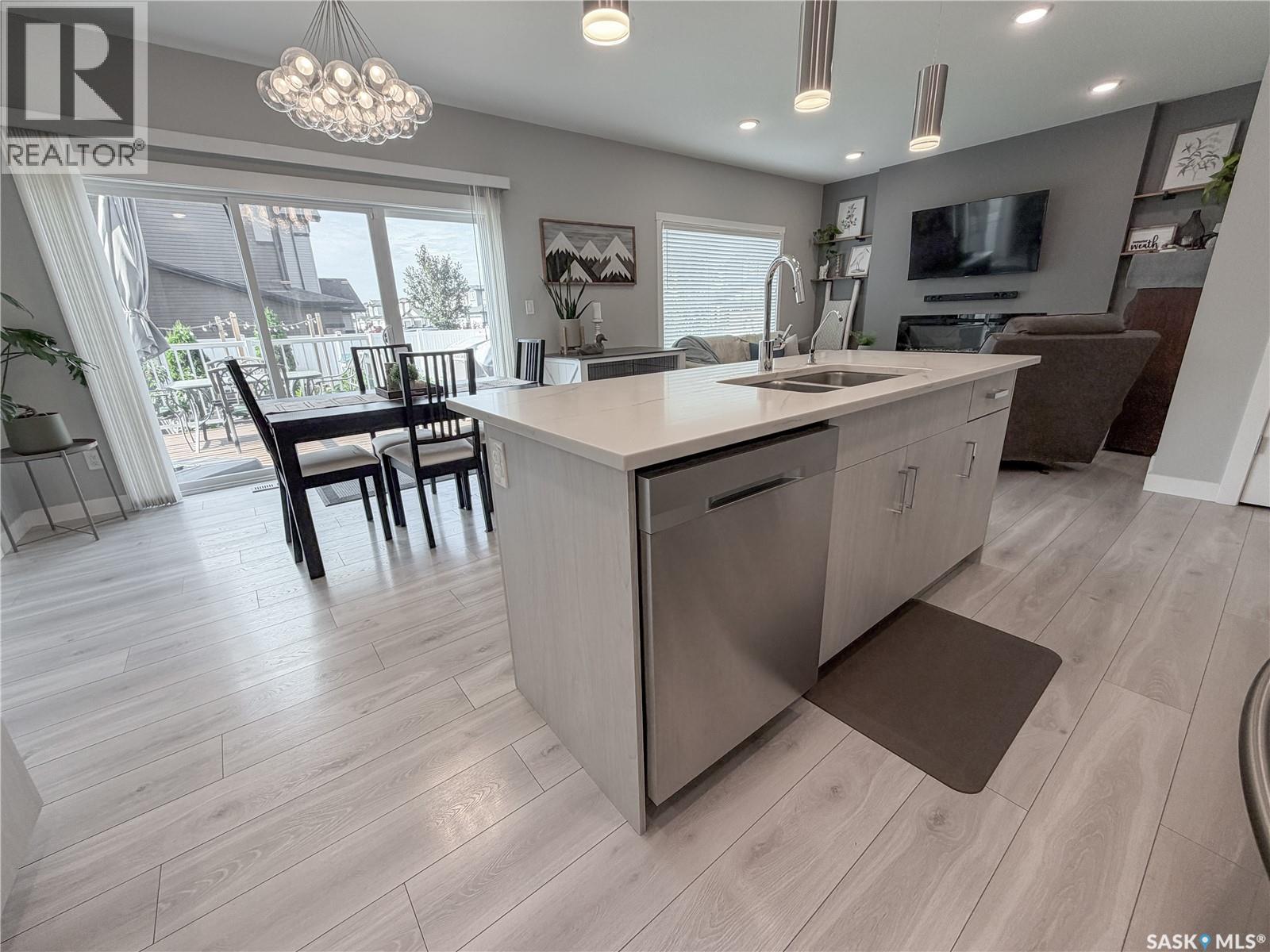 3755 Gee CRESCENT - 27