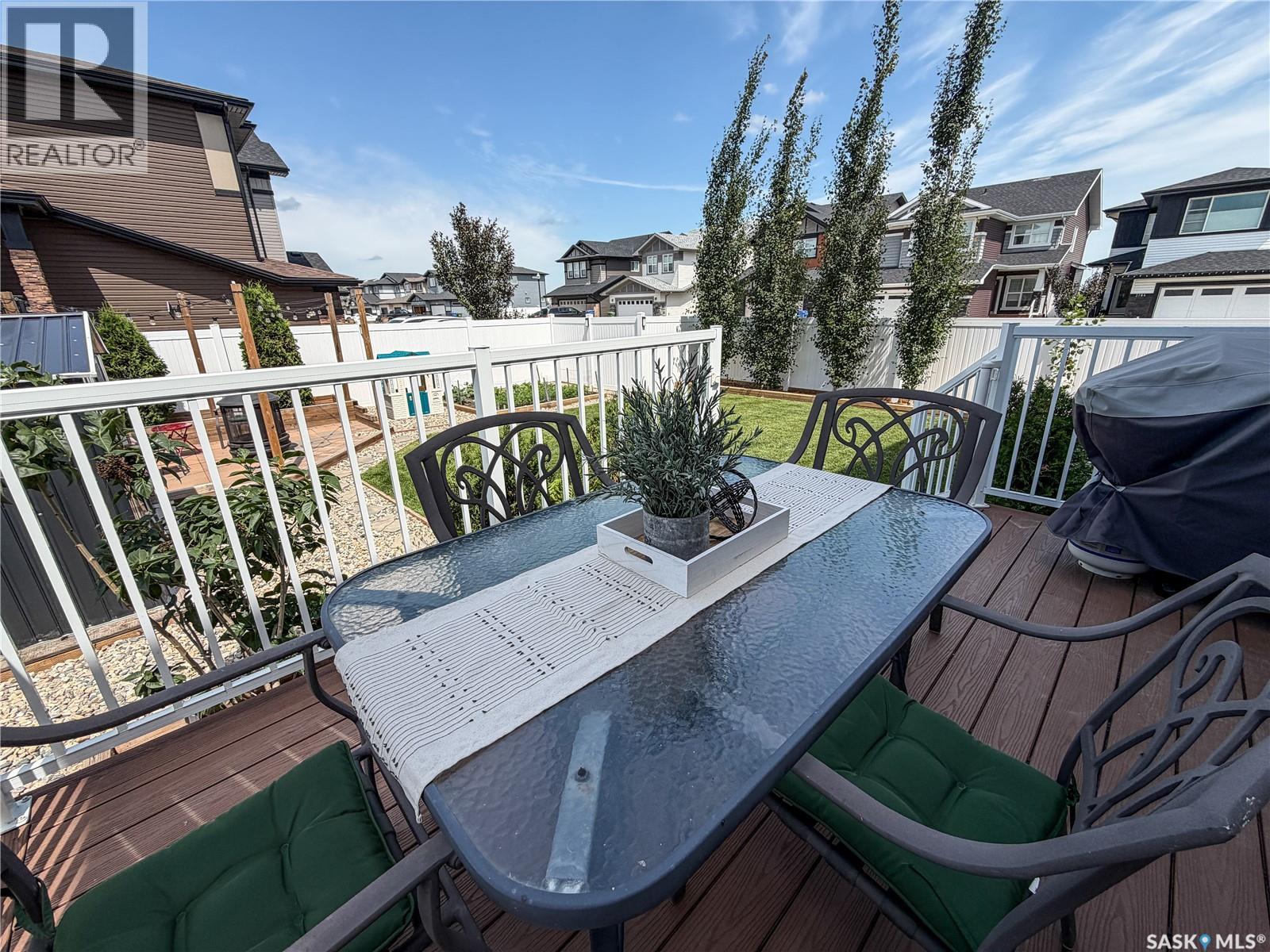 3755 Gee CRESCENT - 36