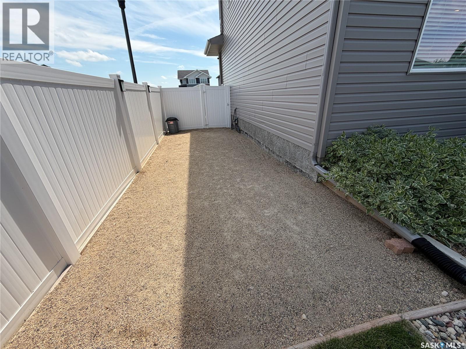 3755 Gee CRESCENT - 63