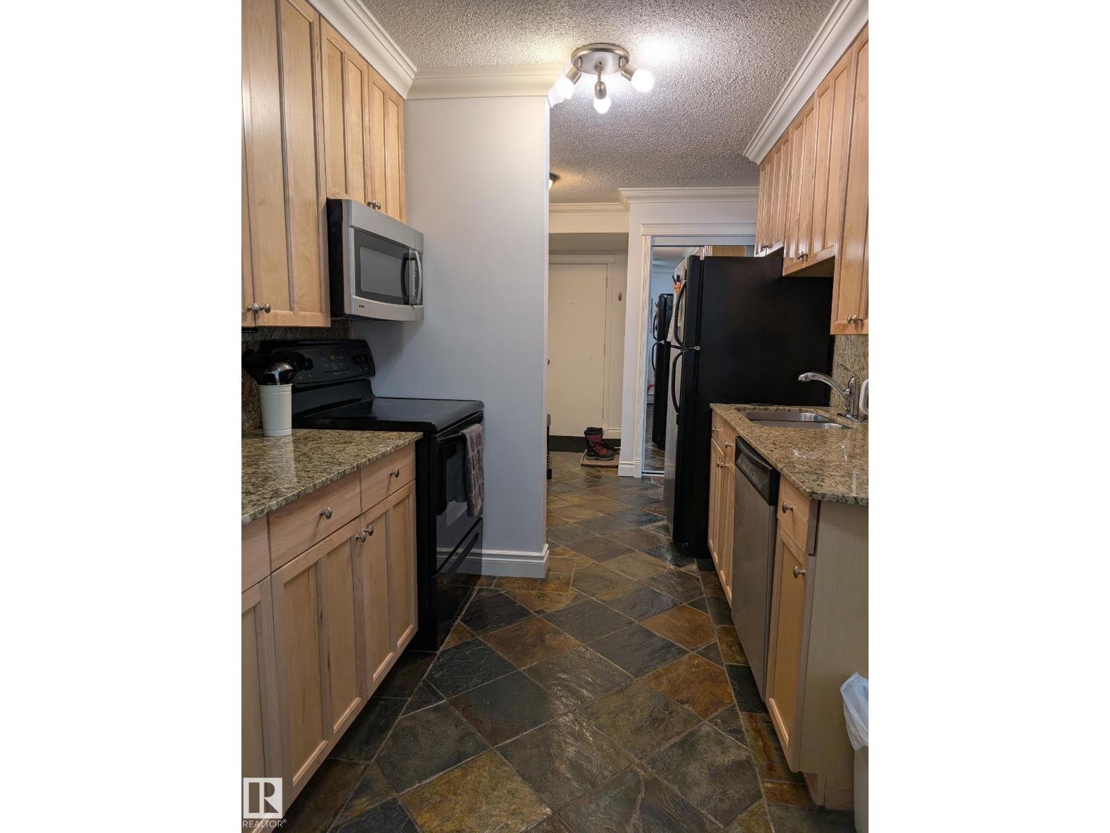 #101 10745 83 AV NW - 3