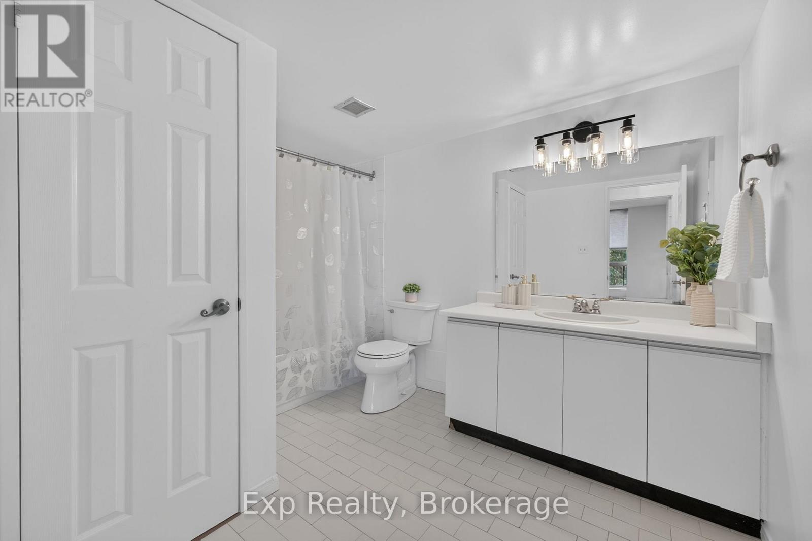 #305 344 FRONT STREET - Image 27