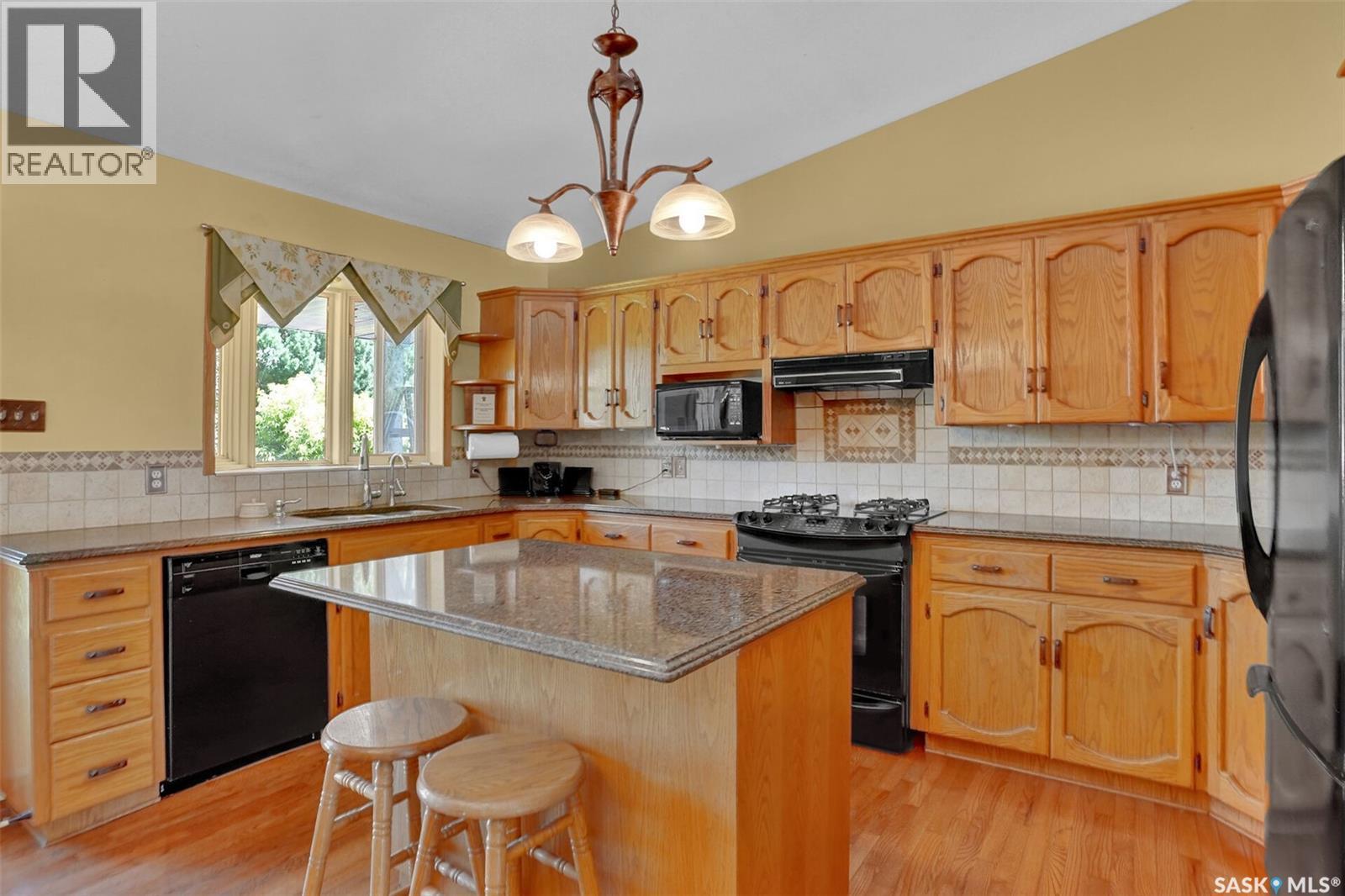 8214 Rankin DRIVE - 9