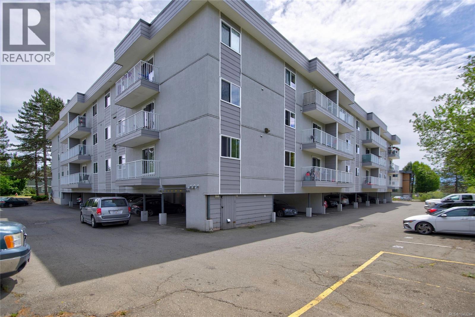 #206 175 Centennial Dr - 42