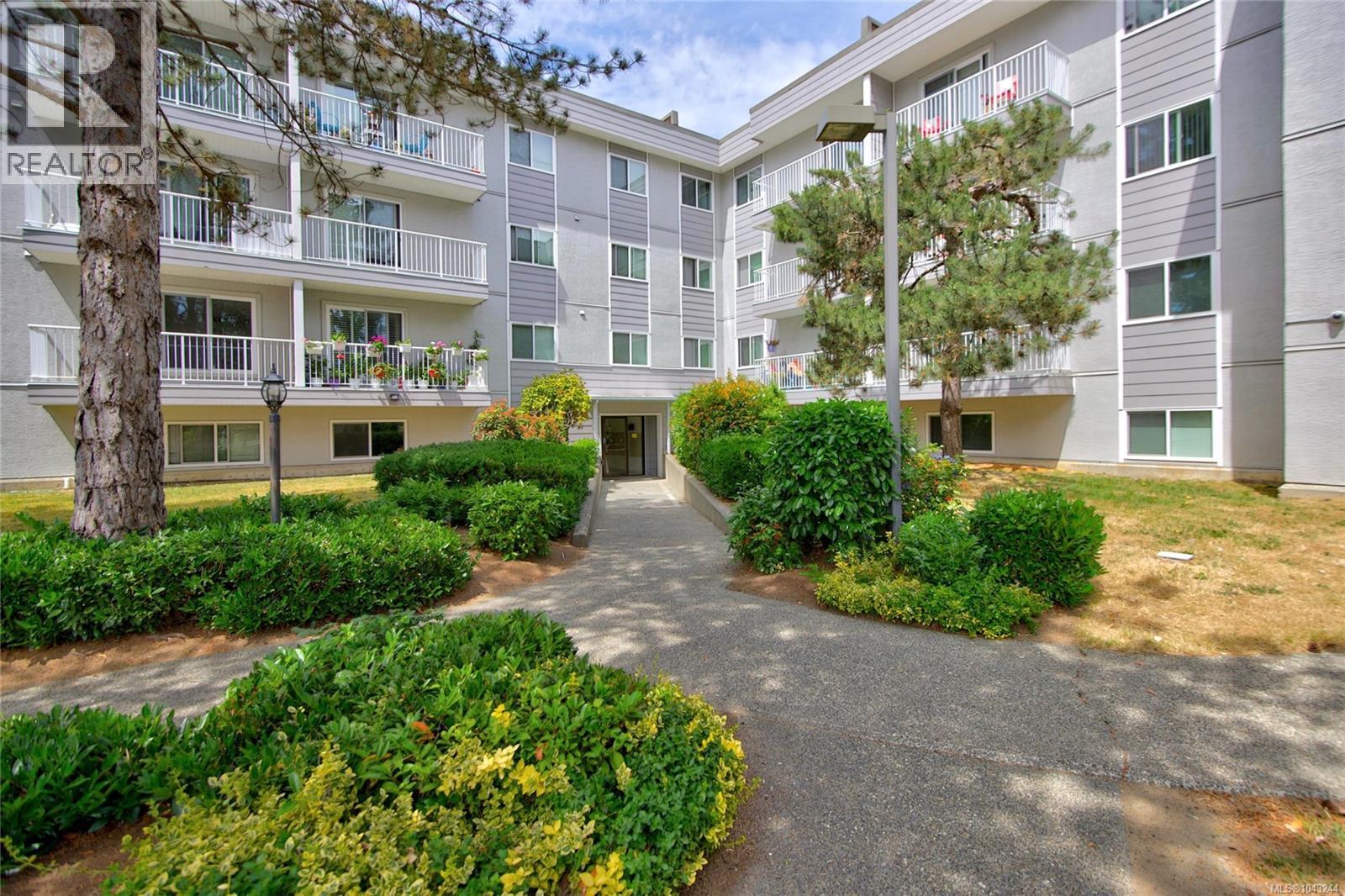 #206 175 Centennial Dr - 1