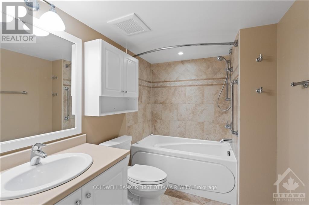 12 OAKWOOD AVENUE, Ottawa. Luxury613. By Peter Sagos - Image 18