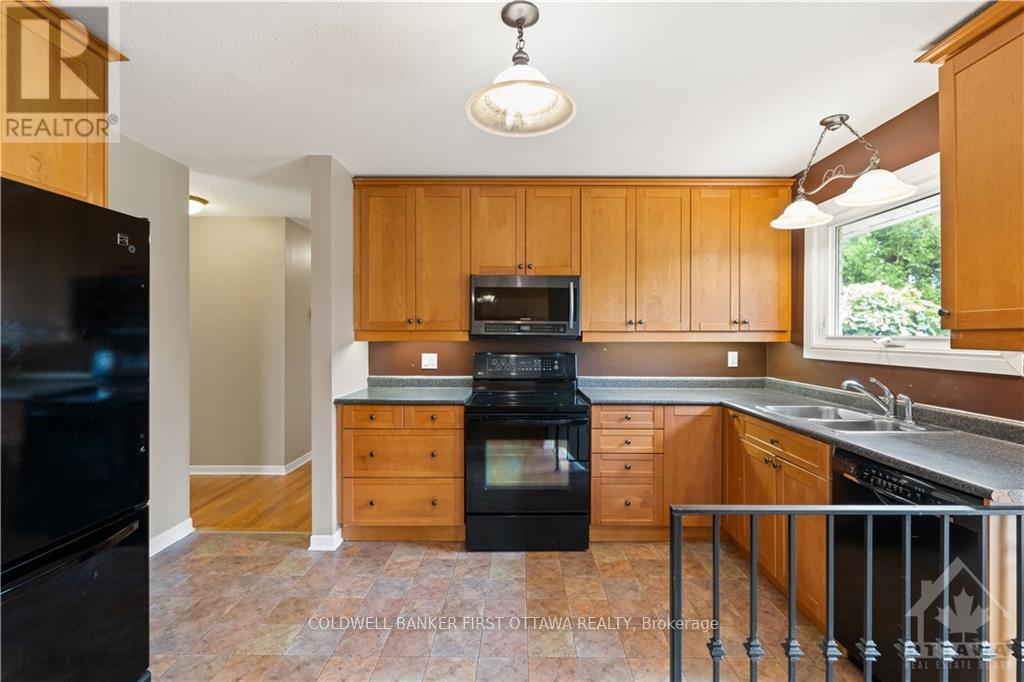 12 OAKWOOD AVENUE, Ottawa. Luxury613. By Peter Sagos - Image 9