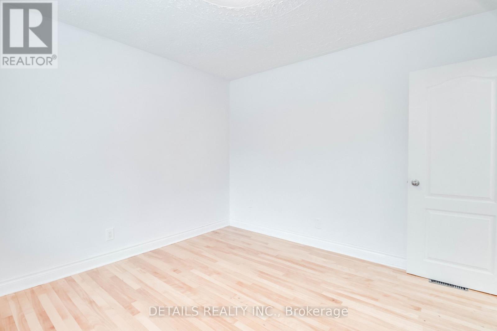 A – 2551 INNES AVENUE, Ottawa. Luxury613. By Peter Sagos - Image 23