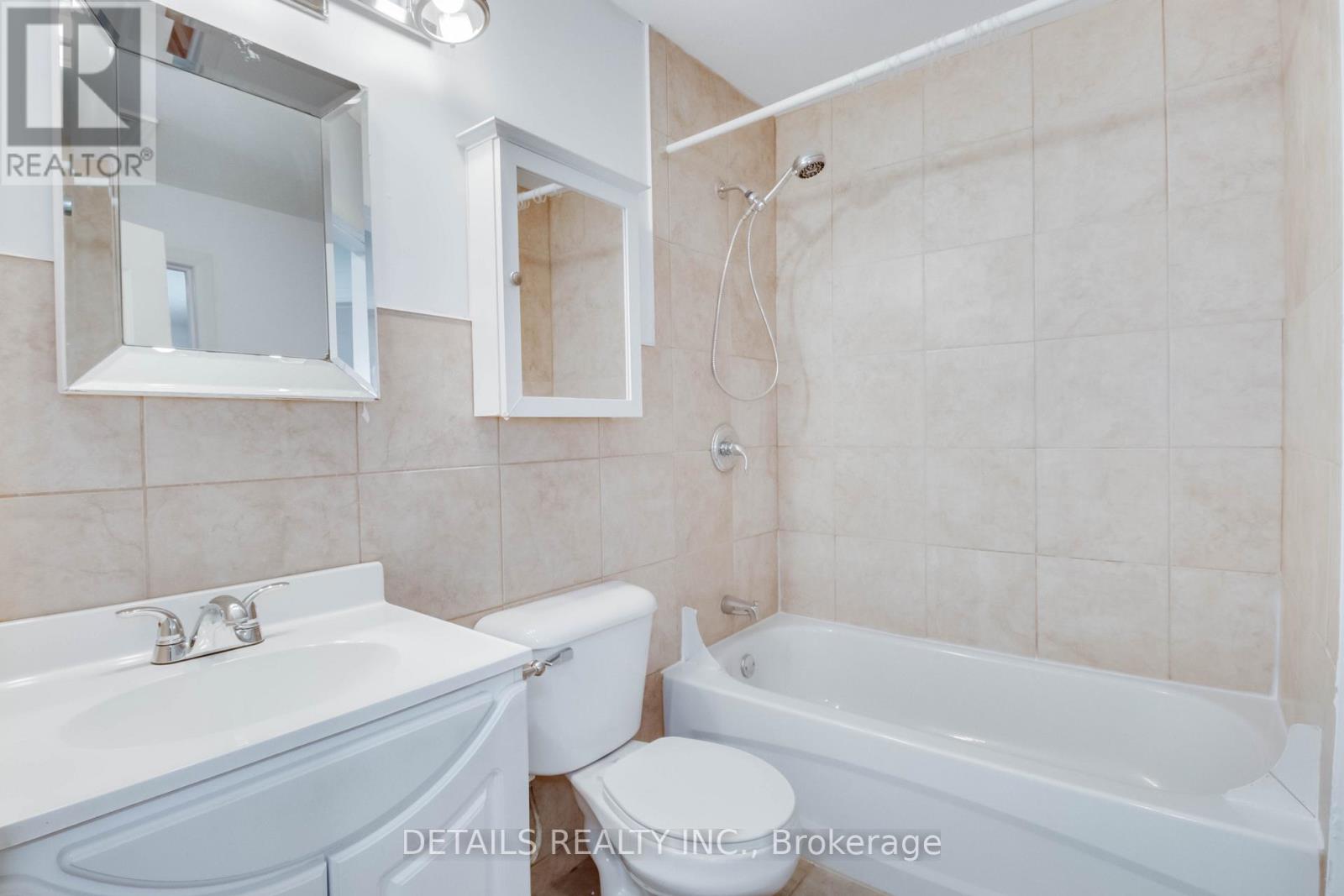 A – 2551 INNES AVENUE, Ottawa. Luxury613. By Peter Sagos - Image 25