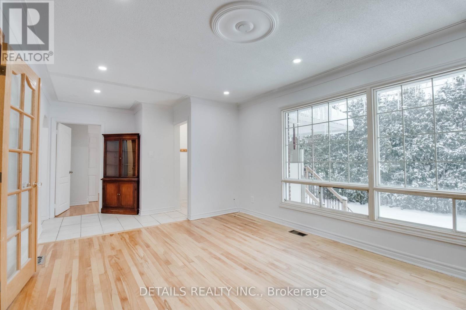 A – 2551 INNES AVENUE, Ottawa. Luxury613. By Peter Sagos - Image 7