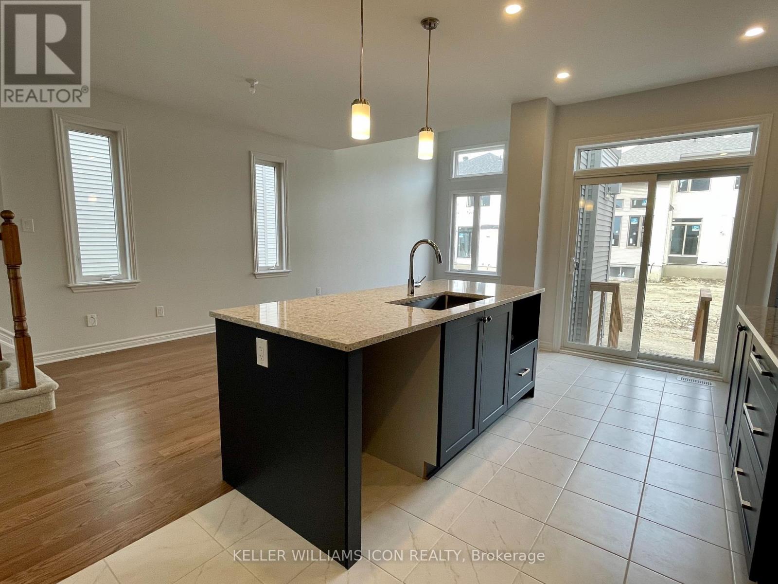 912 BRIAN GOOD AVENUE, Ottawa. Luxury613. By Peter Sagos - Image 11