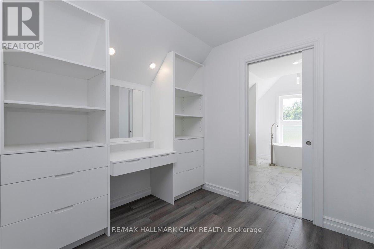 69 RODNEY STREET - 19