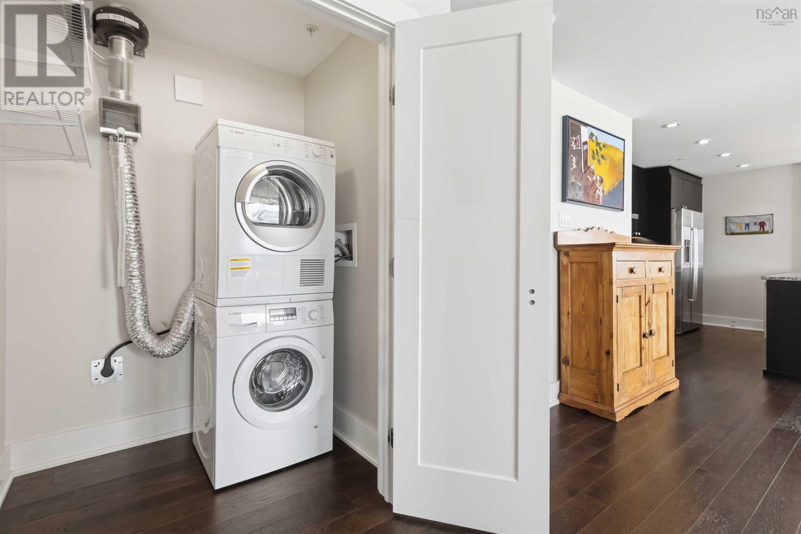 #403 67 Kings Wharf Place - 20