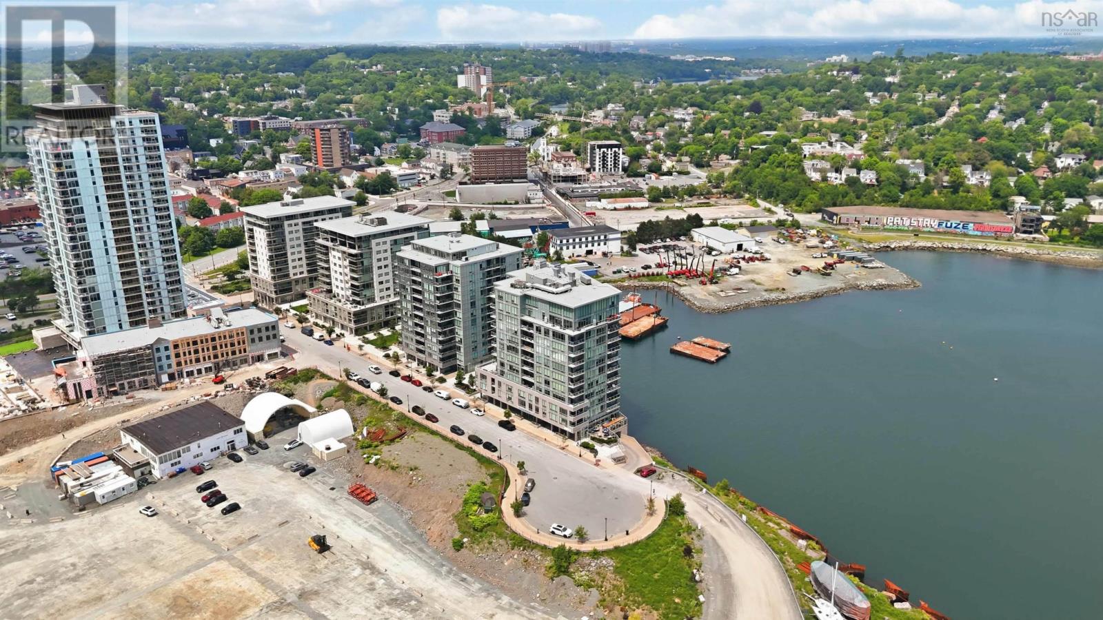 #403 67 Kings Wharf Place - 32