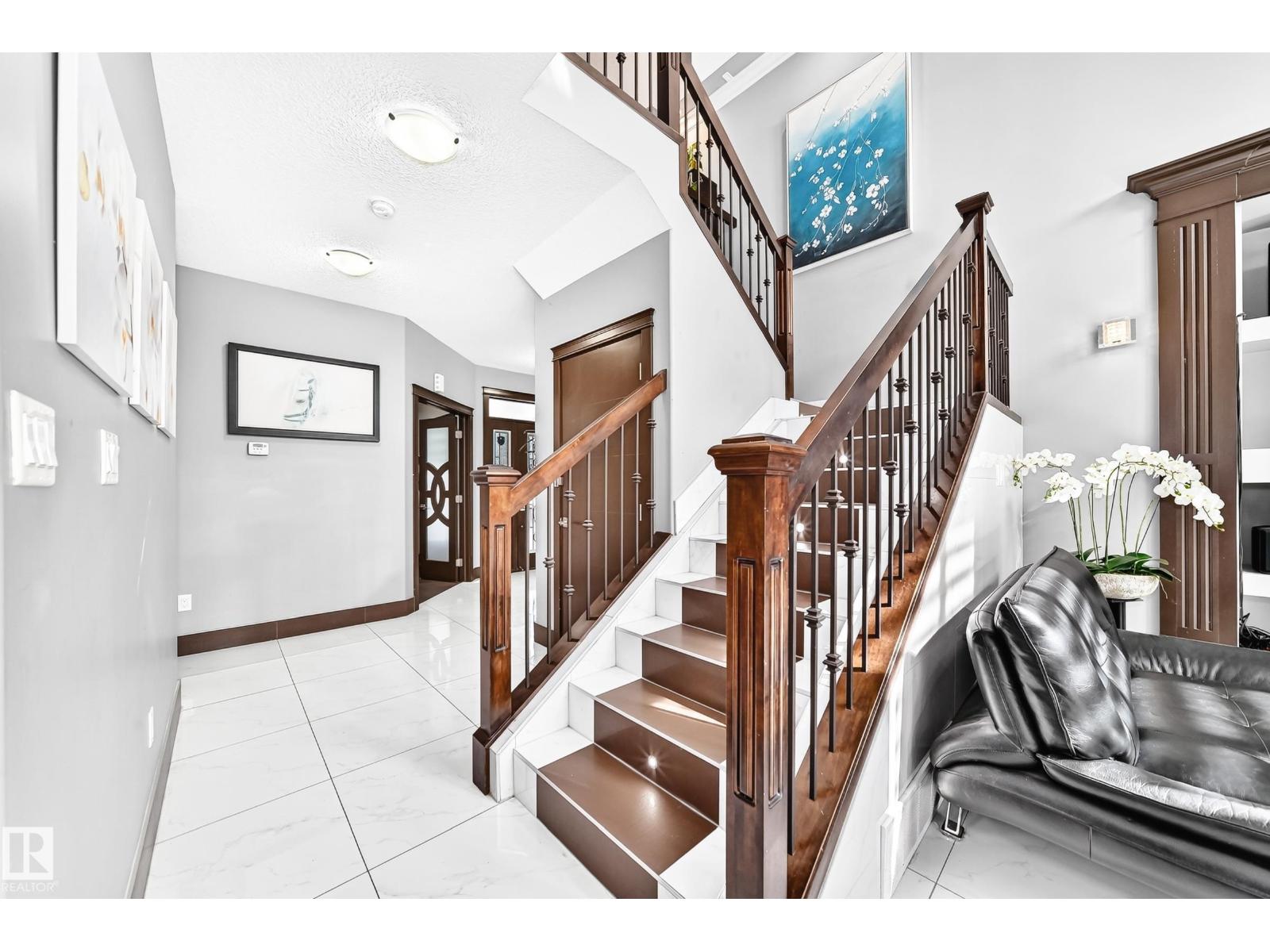 16244 138 ST NW - 28