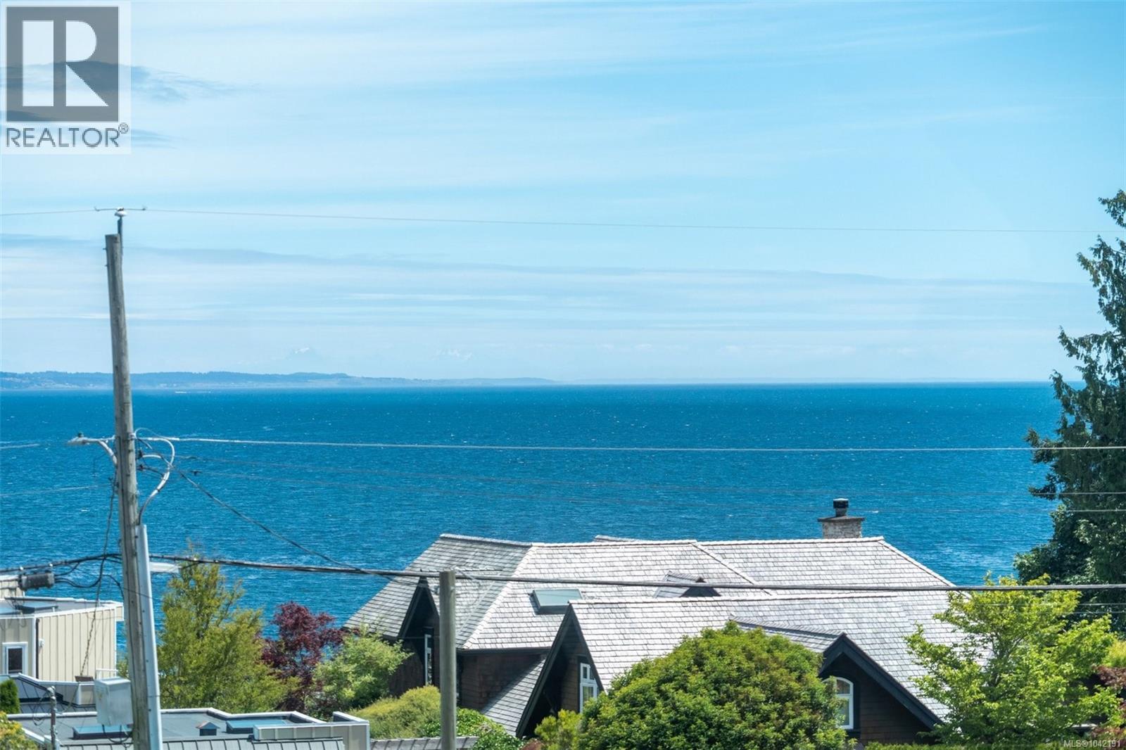  5270 Parker Avenue, Saanich