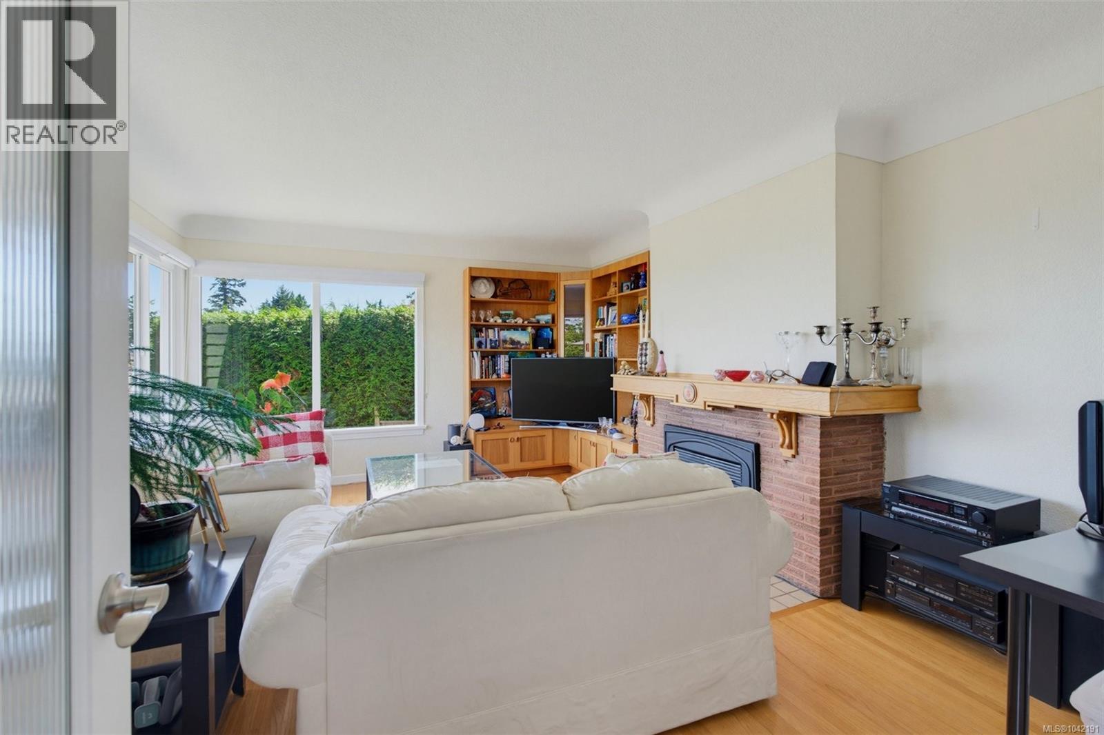  5270 Parker Avenue, Saanich
