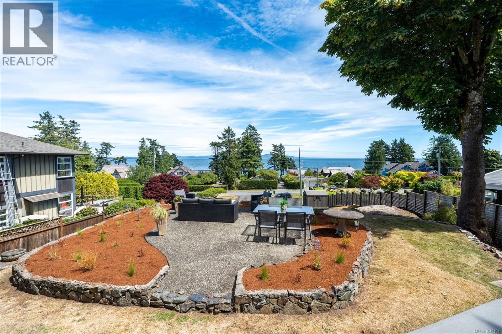  5270 Parker Avenue, Saanich