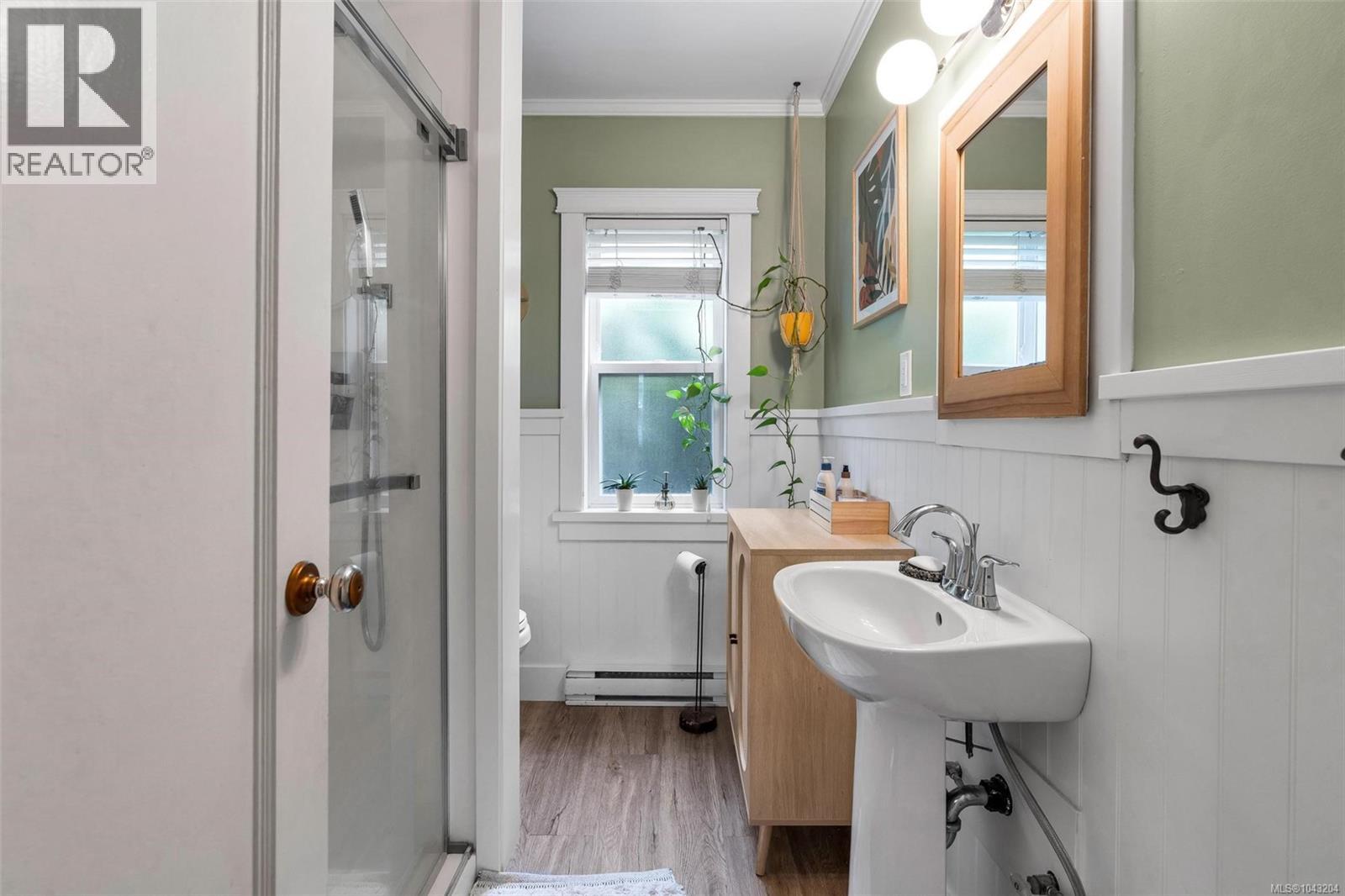 355 Beech Ave - 16