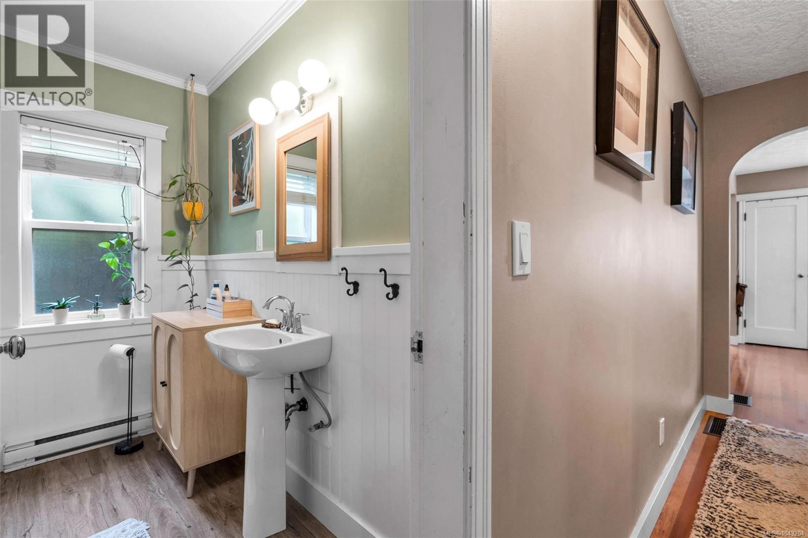 355 Beech Ave - 17