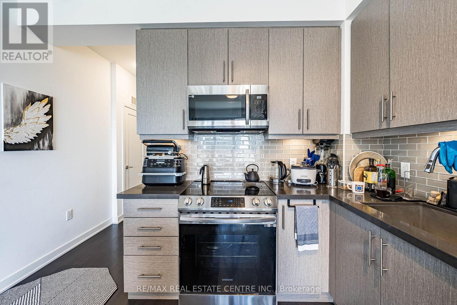 #1909 105 ONEIDA CRESCENT - Image 7