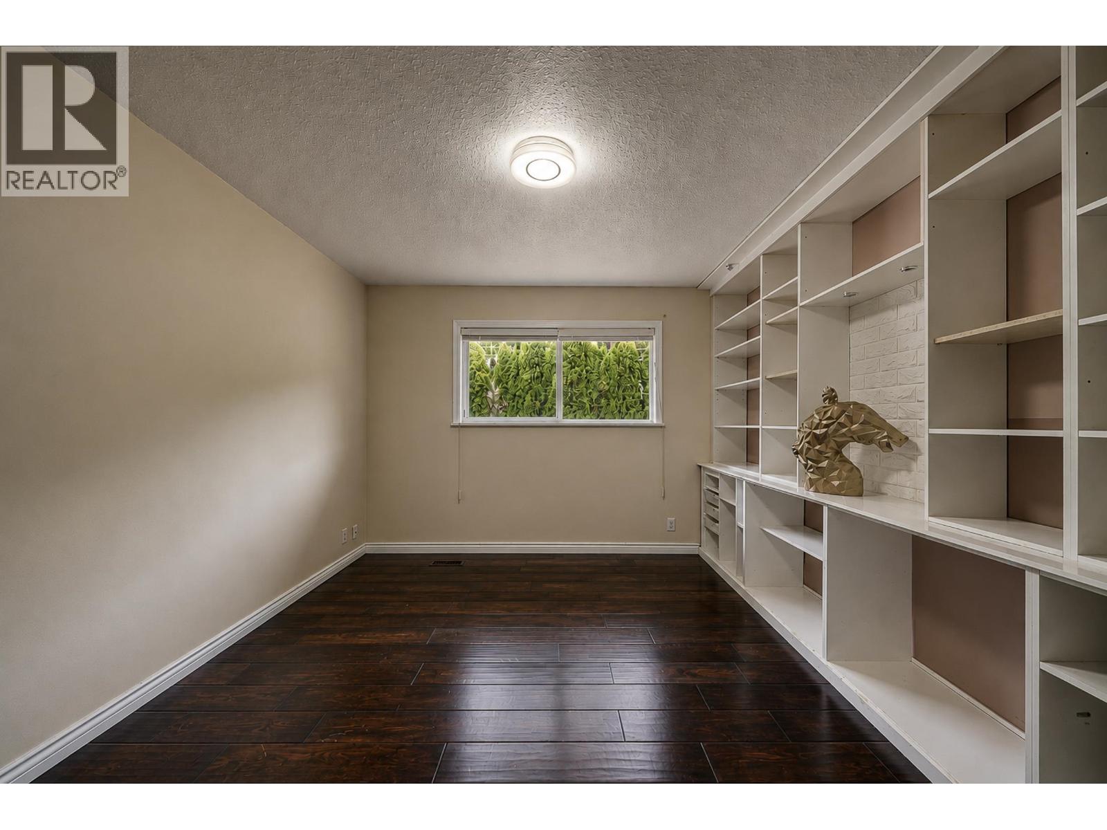 4380 WOODCREST ROAD, West Vancouver