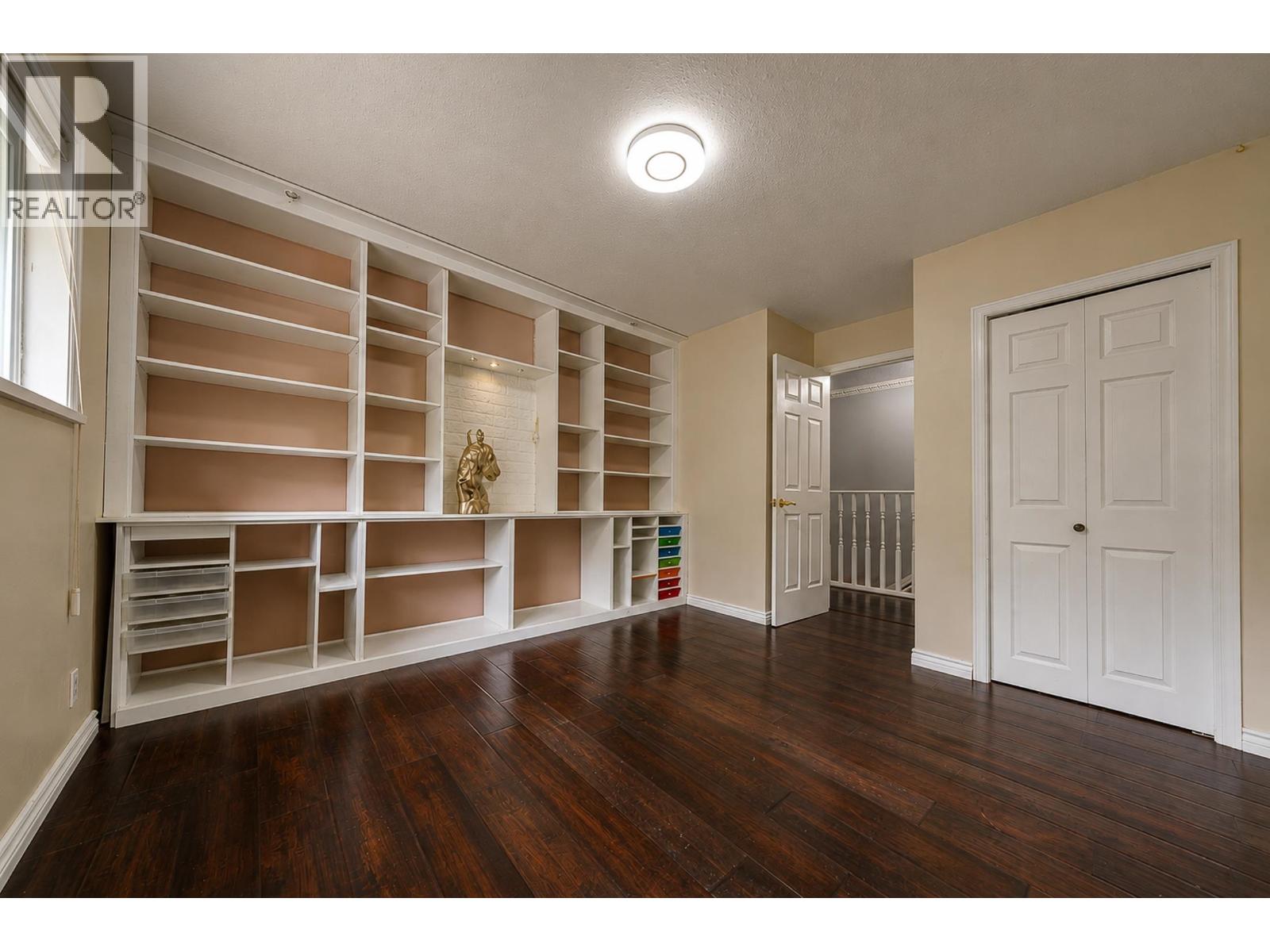 4380 WOODCREST ROAD, West Vancouver